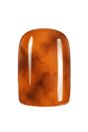Apply blooming gel nail polish to the nail surface without curing; then, using a flat-tipped brush to apply #h558 (a smoky brown jelly gel nail polish) to create irregular patterns, simply blending out the edges. Cure for 60 seconds.