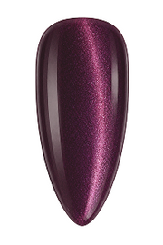 Apply #Ne548-Obsidian Eclipse (a purple-red cat-eye gel nail polish), use a magnet to draw out the sharp, cat-eye side-light band. Once satisfied, cure under the lamp for 60 seconds.