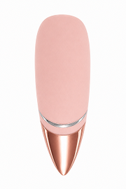 Use a nail brush dipped in base gel to paint the French tips and the curved lines. Cure for exactly 30 seconds. Rub rose gold chrome powder onto the French tips, and silver chrome powder onto the curved lines using a sponge applicator, then clean the nail surface with a clean nail brush.